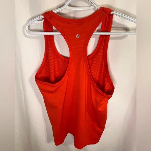 Lululemon Swiftly Tech 2.0 Racerback Size 10 - Picture 4 of 4